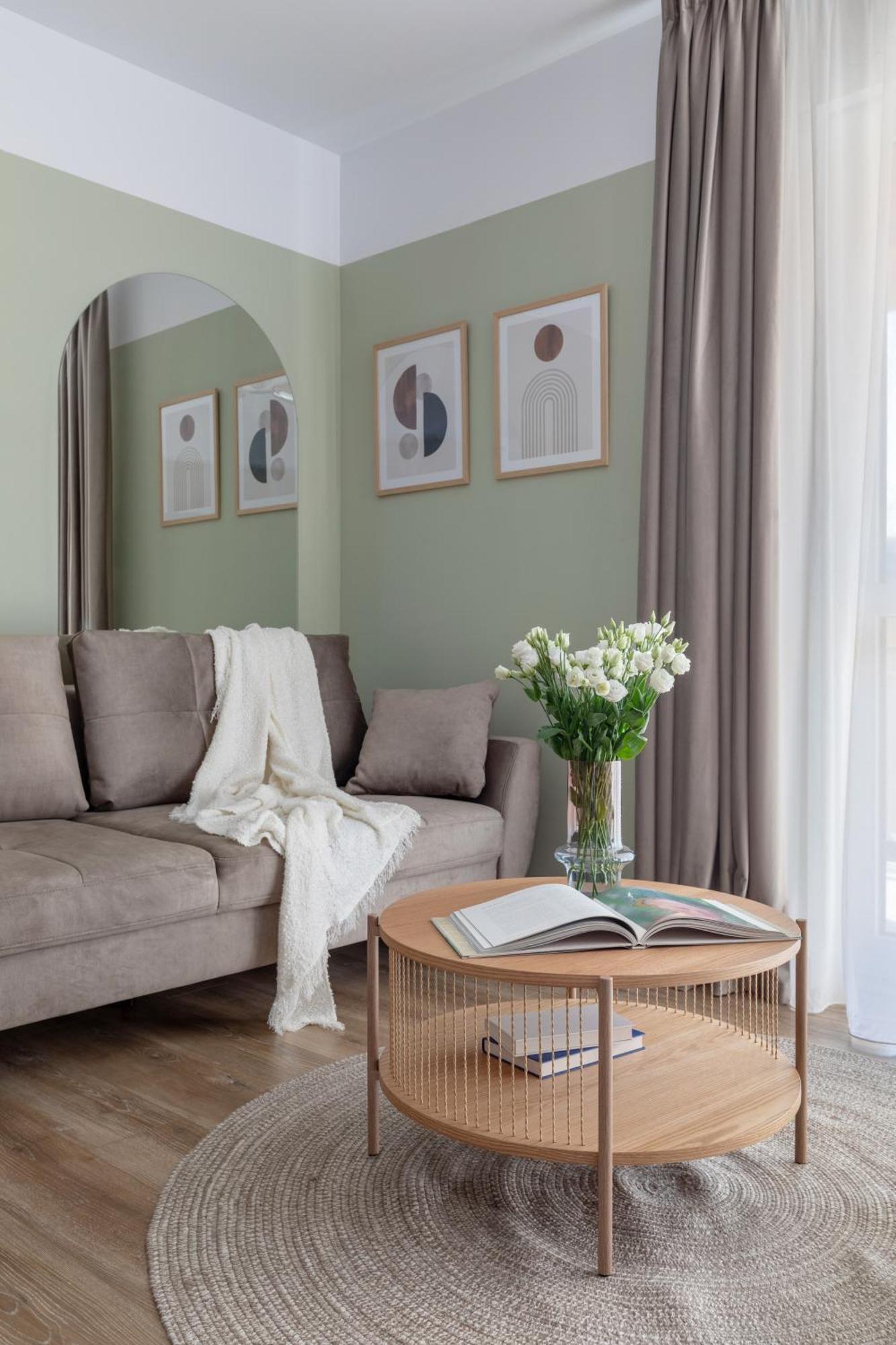 Dream Garden Apartment With Free Parking Sinaia Bagian luar foto