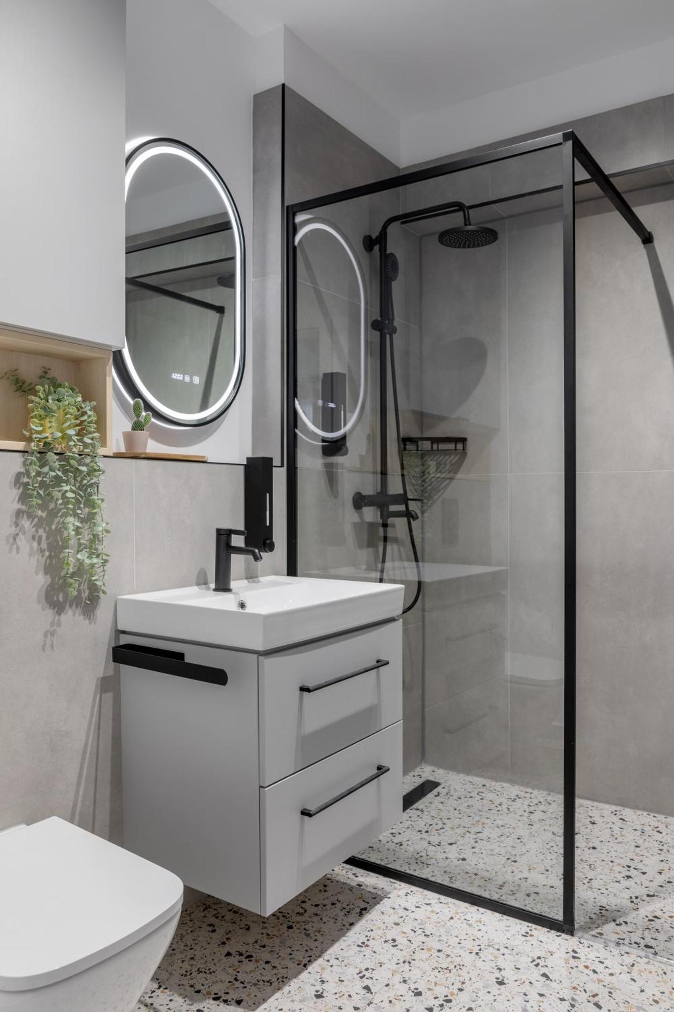 Dream Garden Apartment With Free Parking Sinaia Bagian luar foto
